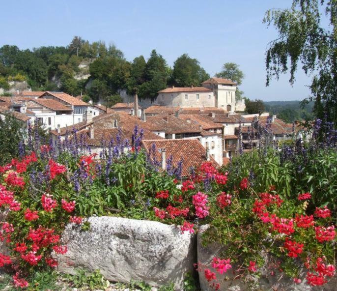 B&B Le Savoir Vivre Bonnes  외부 사진